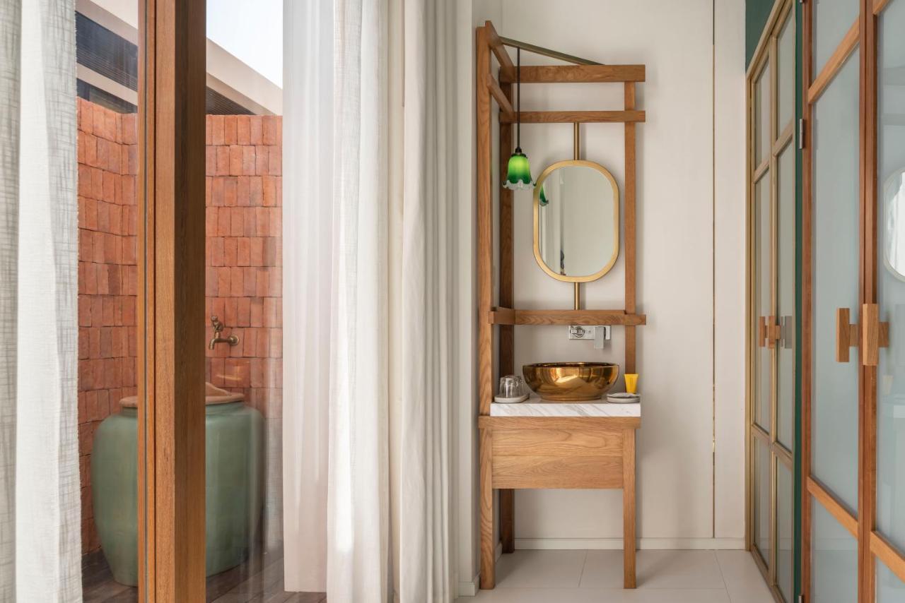 Baan Pomphet Hotel Пра Након Си Аютая Екстериор снимка